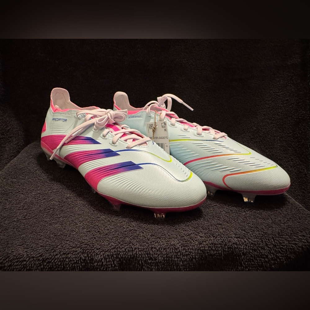 Size 9.5/10.5w Adidas Predator League FG Soccer Cleats IH8724